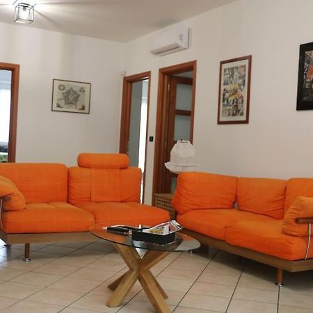 Officium Su Piazzetta Apartment Torino Exterior foto
