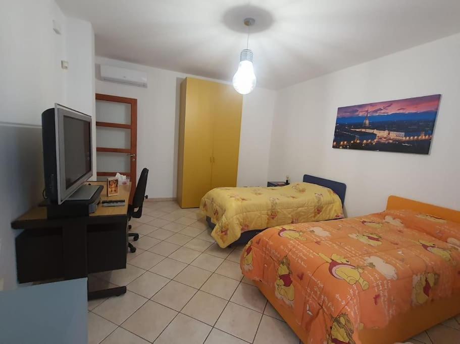 Officium Su Piazzetta Apartment Torino Exterior foto